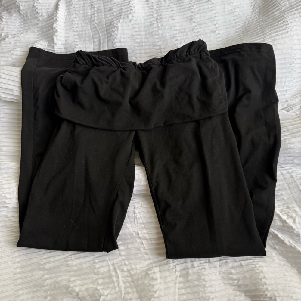 Black Flare Yoga Pants / Leggings